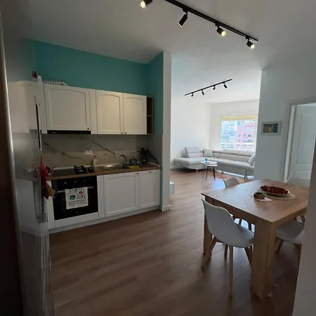 Appartement Beautiful In Center